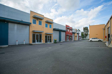 10/2 Panama Street Canning Vale WA 6155 - Image 3