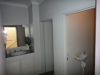 11/303 Barrenjoey road Newport NSW 2106 - Image 2