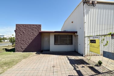 6 Beckinsale Street Gladstone Central QLD 4680 - Image 2