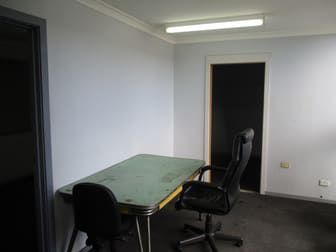 19  Garden Drive Tullamarine VIC 3043 - Image 3
