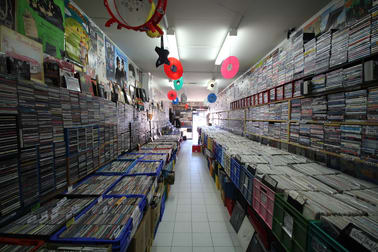 Shop 3B/2560 Gold Coast Highway Mermaid Beach QLD 4218 - Image 3