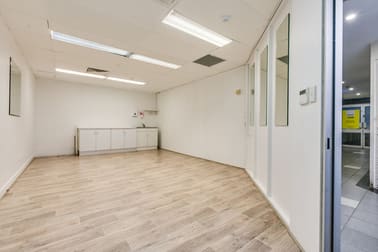 1B/182 Bay Terrace Wynnum QLD 4178 - Image 2