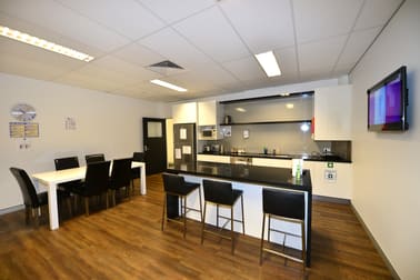 Suite 3.05/90 Goodchap Street Noosaville QLD 4566 - Image 2