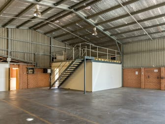 1/71 Racecourse Road Rutherford NSW 2320 - Image 2