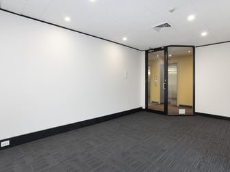 502/44 Miller Street North Sydney NSW 2060 - Image 3