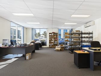 12/137-145 Rooks Road Nunawading VIC 3131 - Image 2