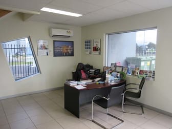 2 Radnor Drive Deer Park VIC 3023 - Image 2