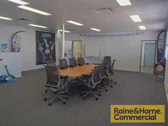 2a/5 Stockwell Place Archerfield QLD 4108 - Image 2
