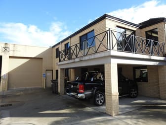 2/9 Weatherburn Way Kardinya WA 6163 - Image 2
