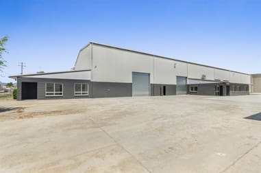 21 Carroll Street Mount Louisa QLD 4814 - Image 1