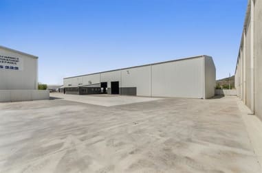 21 Carroll Street Mount Louisa QLD 4814 - Image 3