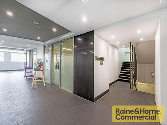 65 Macgregor Terrace Bardon QLD 4065 - Image 2