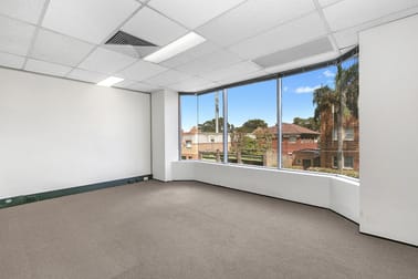 102/1-3 Gurrigal Street Mosman NSW 2088 - Image 2