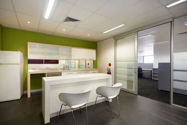 Level 1/2 - 4 Pascoe Vale Road Moonee Ponds VIC 3039 - Image 1