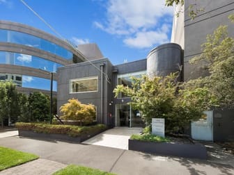 First Floor/11 Palmerston Crescent South Melbourne VIC 3205 - Image 2