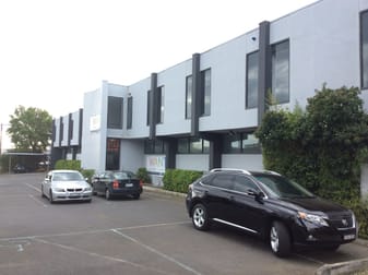 7-13 Ardena Court Bentleigh East VIC 3165 - Image 2