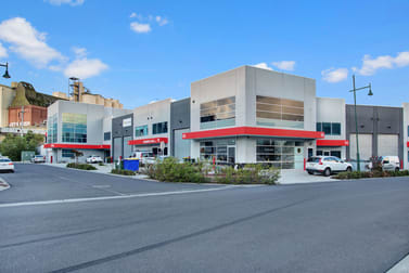 94 McClure Road Kensington VIC 3031 - Image 3