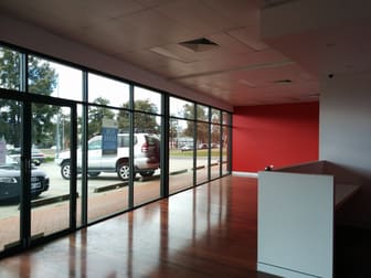 4 & 5/8 Luxton Street Belconnen ACT 2617 - Image 2