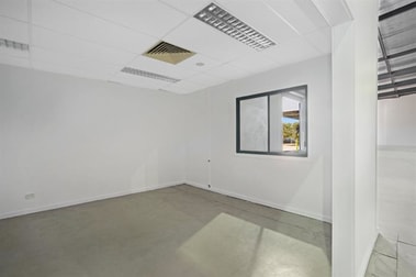 56 The Avenue Maryville NSW 2293 - Image 2