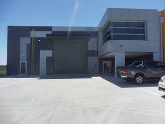 1/71 Ricky Way Epping VIC 3076 - Image 1