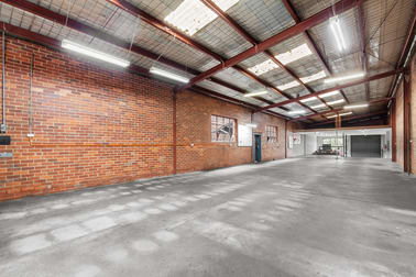 8 Olive Grove Ringwood VIC 3134 - Image 3