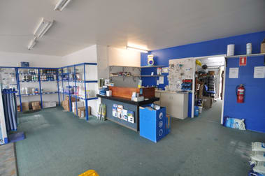 Shop 4, 1 Forest Avenue Kirwan QLD 4817 - Image 3