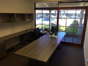 Unit 2/101 Brisbane Road Mooloolaba QLD 4557 - Image 3