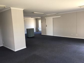 21 Egmont Road Henderson WA 6166 - Image 3