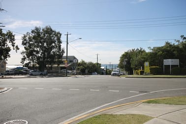 14/72 Pine Street Wynnum QLD 4178 - Image 3