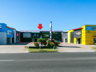 3 and 4/92 Beach Road Pialba QLD 4655 - Image 3
