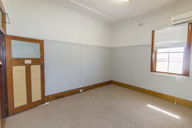 Room 19, 69-79 Macquarie Street Dubbo NSW 2830 - Image 2