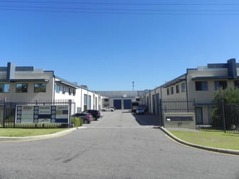 2/97 Garling Street O'connor WA 6163 - Image 3