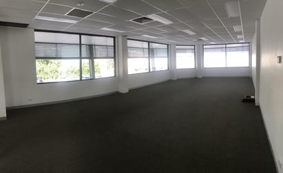 Suite 29/230 Shute Harbour Road Cannonvale QLD 4802 - Image 2