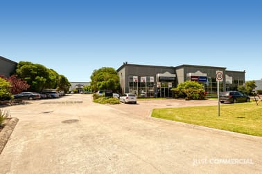 8/42-44 Garden Boulevard Dingley Village VIC 3172 - Image 2