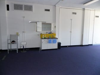 4/3 Violet Street Redcliffe QLD 4020 - Image 3