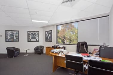 127 Whiteman Street South Melbourne VIC 3205 - Image 3