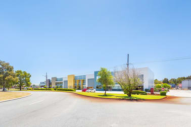Unit 4/1 - 9 Kurnall Road Welshpool WA 6106 - Image 1