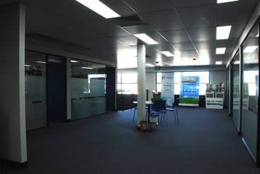 16 Gympie Way Willetton WA 6155 - Image 3
