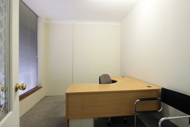11/2 O'connell Street Parramatta NSW 2150 - Image 2