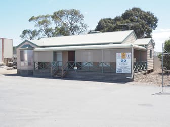 25 George Street Green Fields SA 5107 - Image 2
