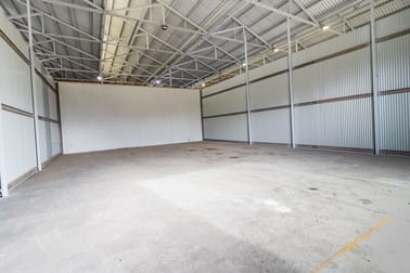 2/172 Racecourse Road Rutherford NSW 2320 - Image 2