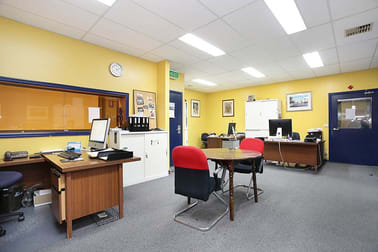 108 Pier Street Altona VIC 3018 - Image 2