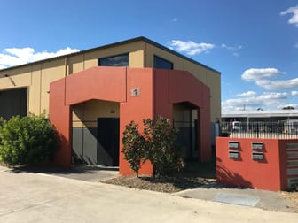 1/4 Cessnock Street Cessnock NSW 2325 - Image 1