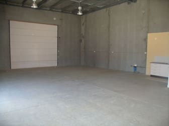 3/4 Cessnock Street Cessnock NSW 2325 - Image 2