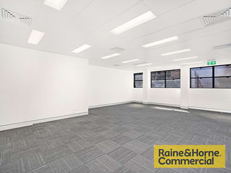 8 Phillips Street Spring Hill QLD 4000 - Image 2