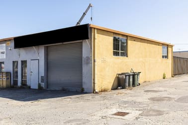2/242 Railway Parade Cannington WA 6107 - Image 2