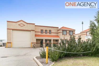 4/5 Emplacement Crescent Hamilton Hill WA 6163 - Image 1
