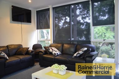 4b/36 Hampton Street East Brisbane QLD 4169 - Image 1