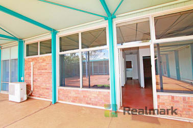 9/26 hilditch Avenue Newman WA 6753 - Image 1