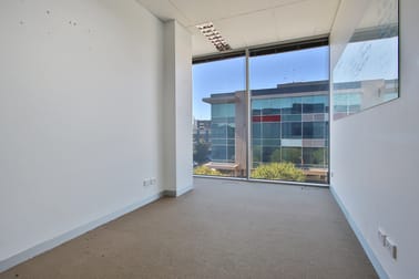 40/195 Wellington Road Clayton VIC 3168 - Image 3